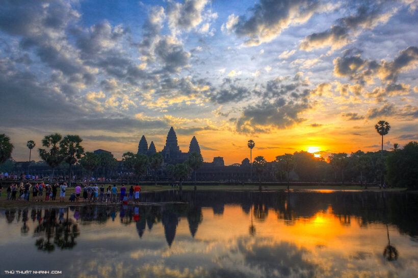 canh binh minh dep tai Angkor Wat