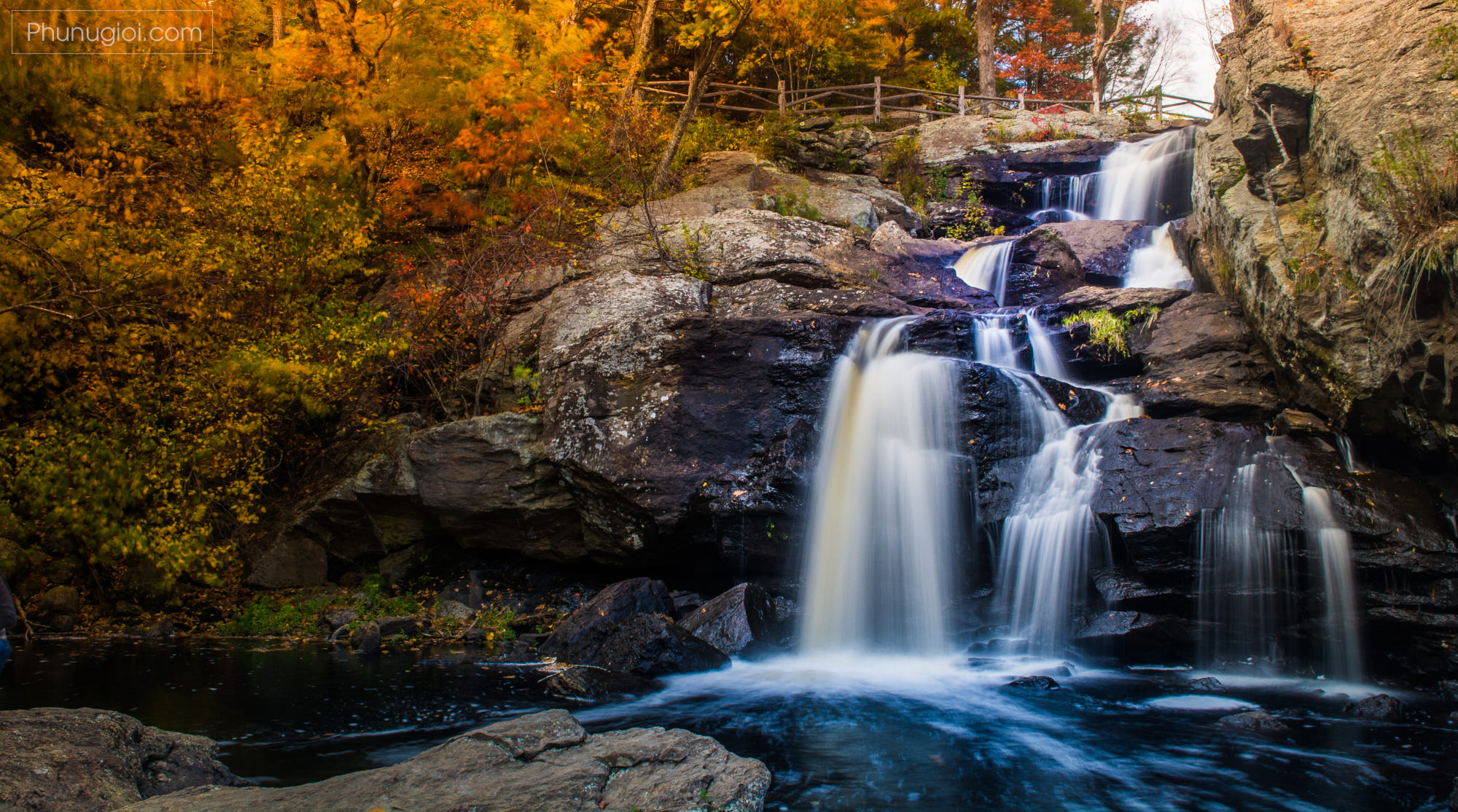Hình nền thác nước thiên nhiên hùng vỹ, đẹp nhất thế giới
