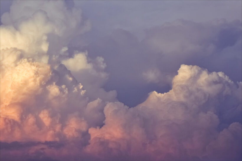 hình ảnh mây màu tím siêu đẹp