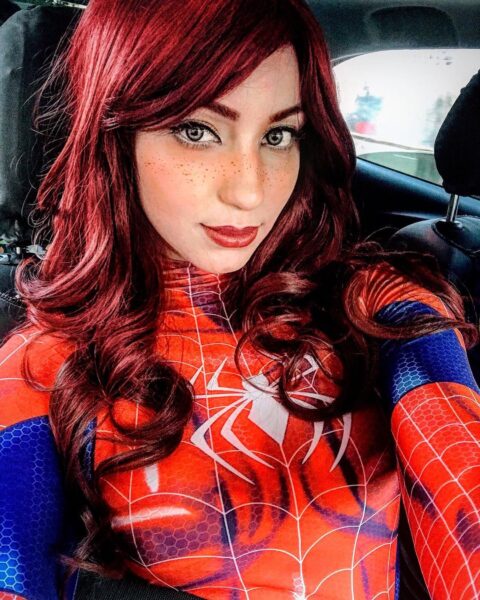 hình ảnh người nhện cosplay
