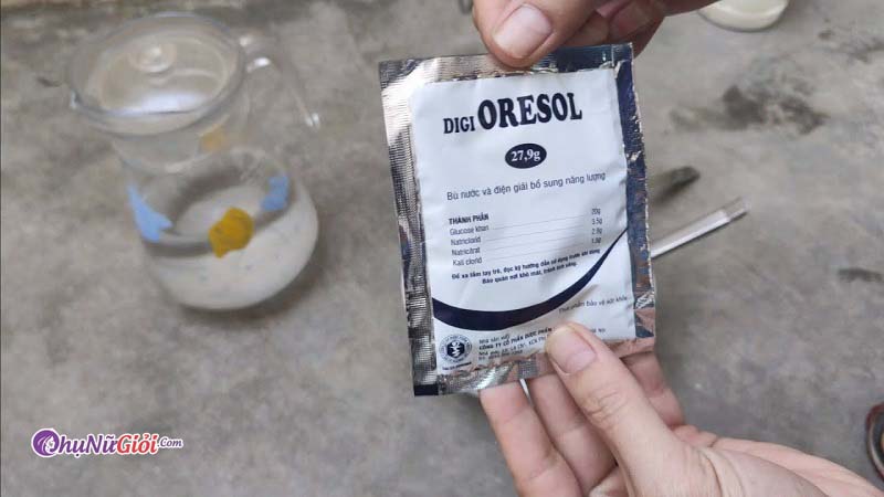 nguyên liệu để hãm tiết canh vịt bằng oresol