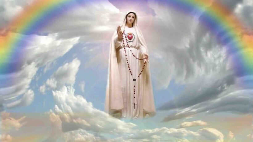 Hình ảnh Đức Mẹ Maria toả hào quang