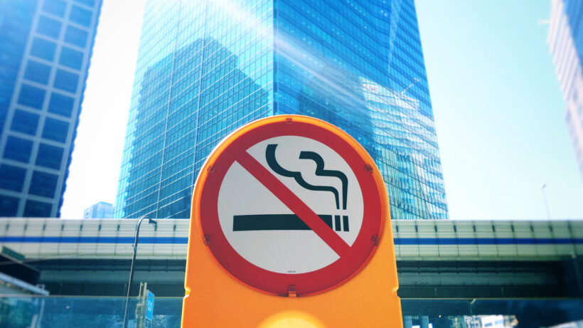 Hình ảnh cấm hút thuốc ở nơi công cộng