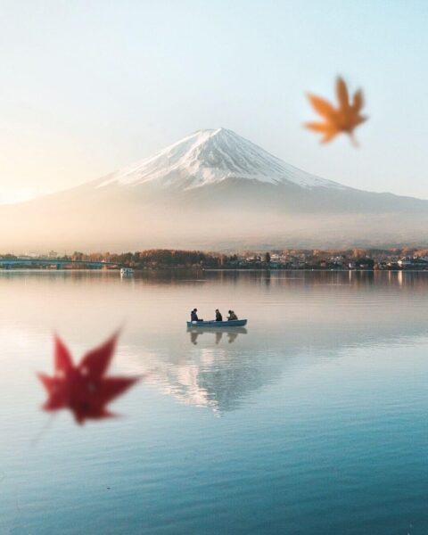 Hình ảnh núi Phú Sĩ khi du ngoạn bằng thuyền