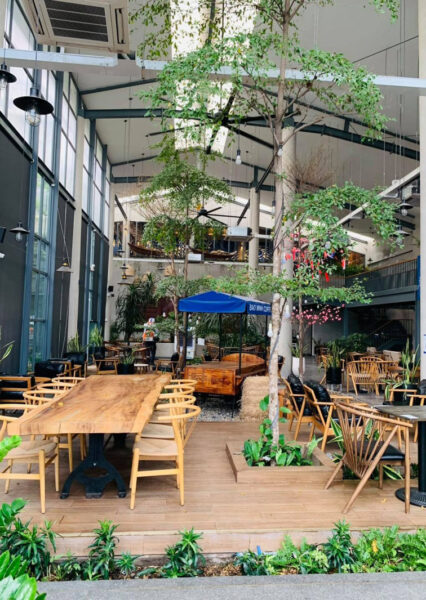 Hình ảnh quán cafe đẹp, không gian xanh