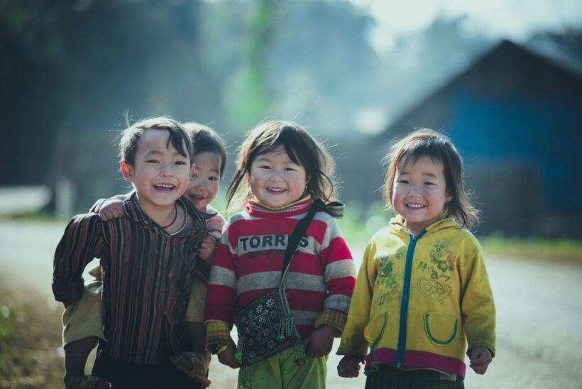 Hình ảnh trẻ em nghèo nhưng đẹp, hạnh phúc