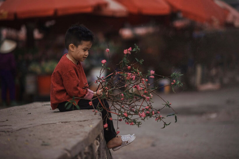 Hình ảnh trẻ em nghèo nhưng đẹp trong dịp Tết