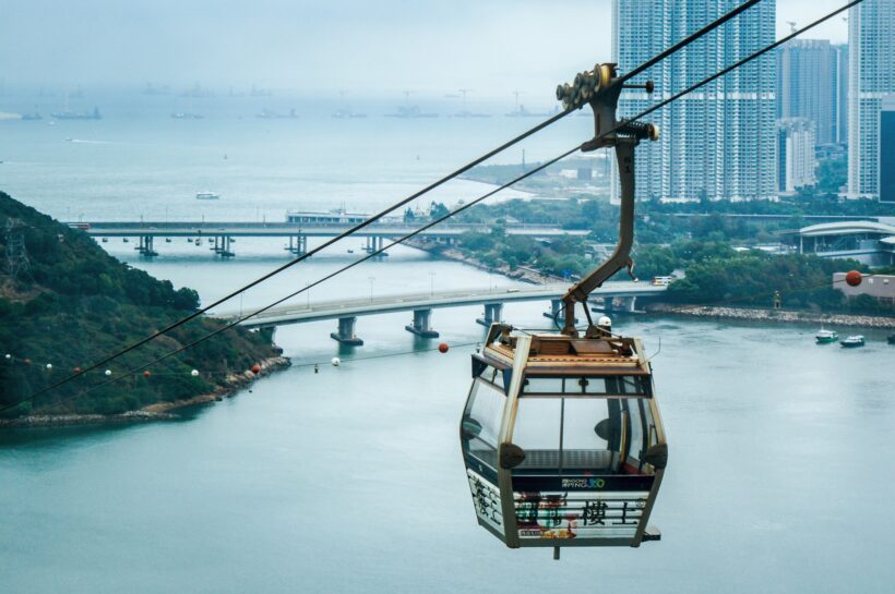 Chiêm ngưỡng hình ảnh Hồng Kông bằng cáp treo
