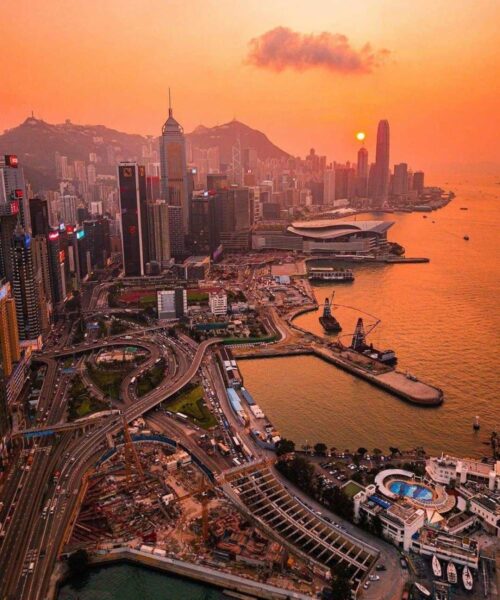 Hình ảnh Hồng Kông được nhuộm vàng khi hoàng hôn buông