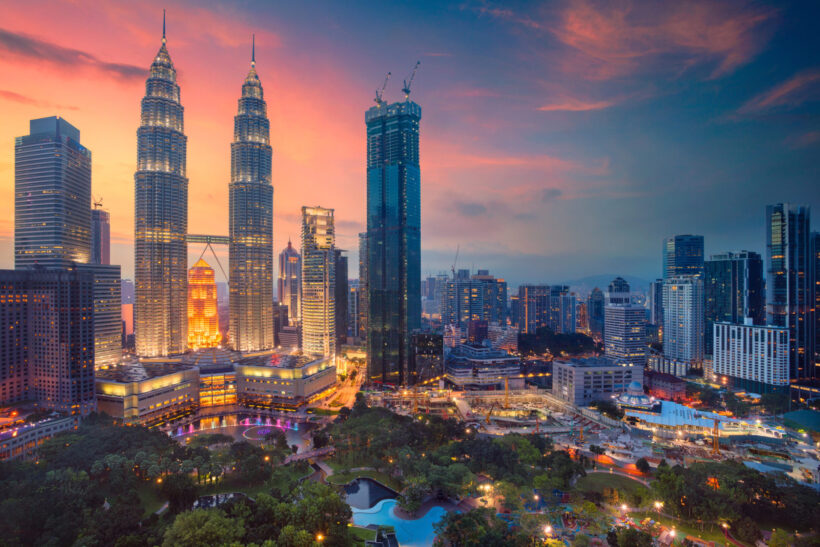 Ảnh tháp đôi Malaysia đẹp dưới ánh hoàng hôn