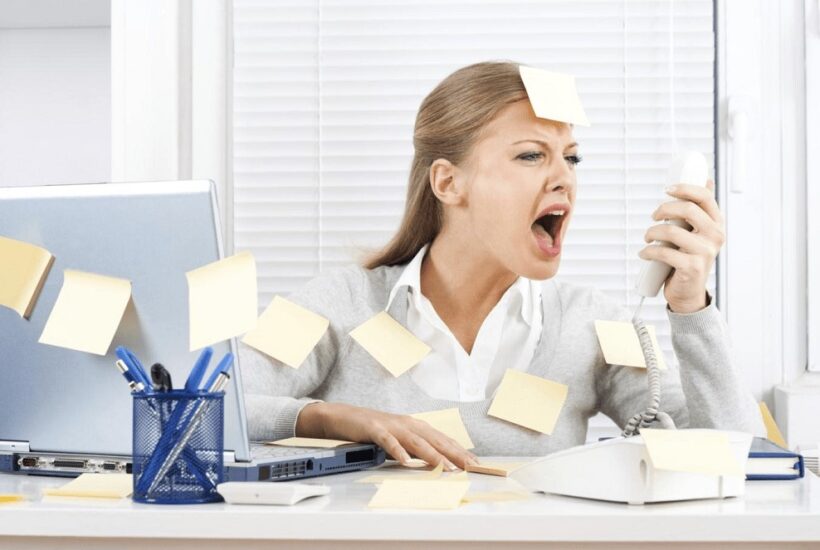 Hình ảnh stress trong công việc