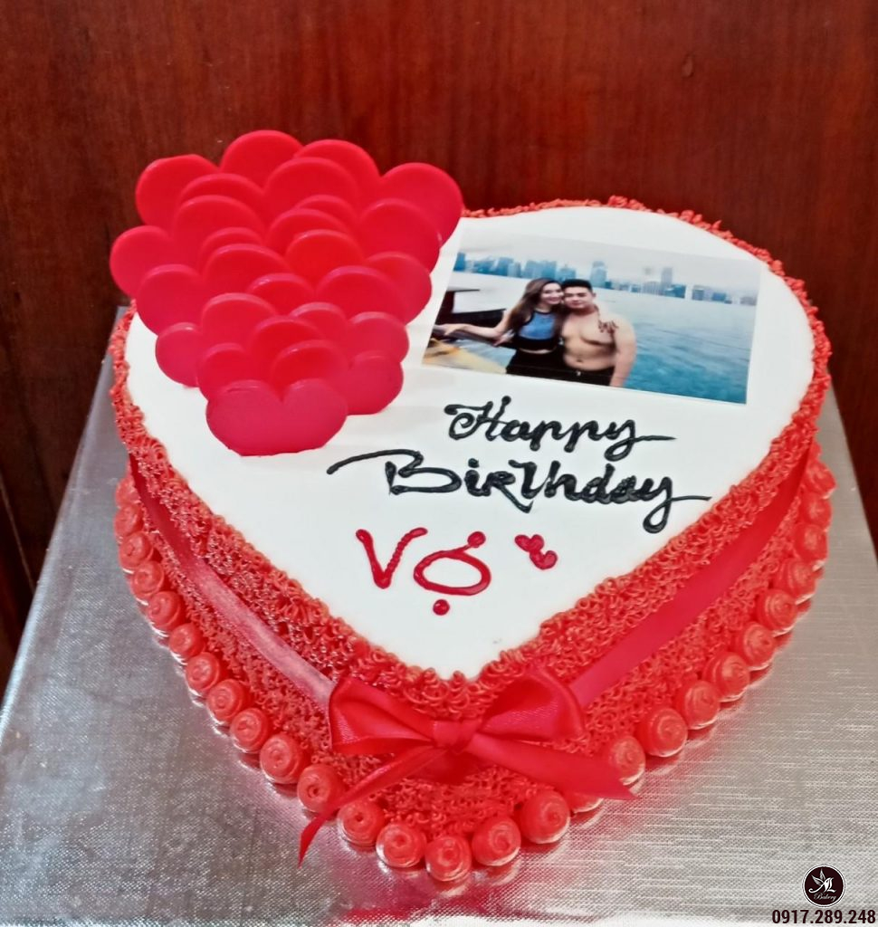 Bánh kem sinh nhật trái tim và hoa hồng tím đơn giản tặng vợ yêu - Bánh  Thiên Thần : Chuyên nhận đặt bánh sinh nhật theo mẫu